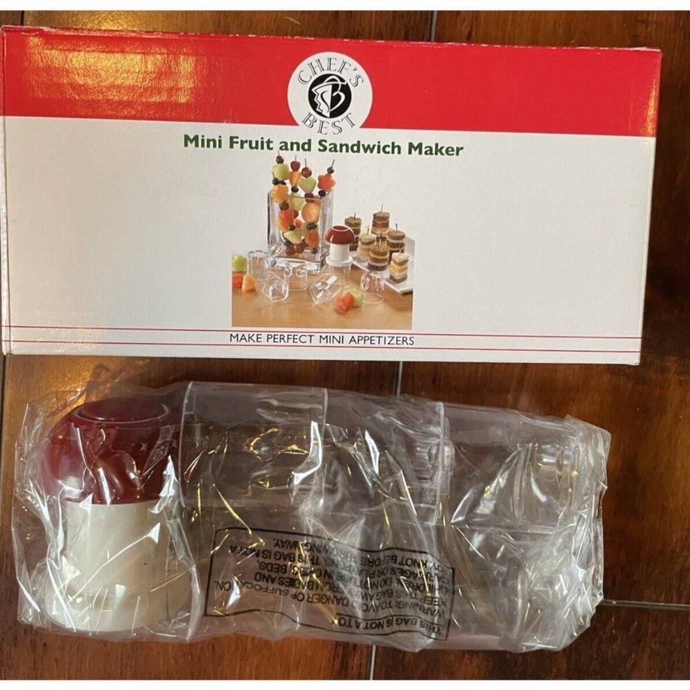 Chef's Best Mini Fruit and Sandwich/Appetizer Maker - New in Box